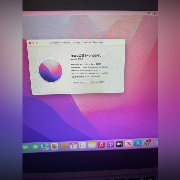 2015 MacBook Air 13 inch 120 GB - Picture 3 of 16